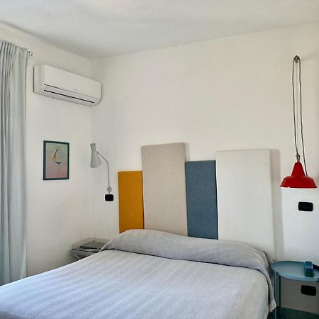 Black Market Hotel Ίσκια Εξωτερικό φωτογραφία