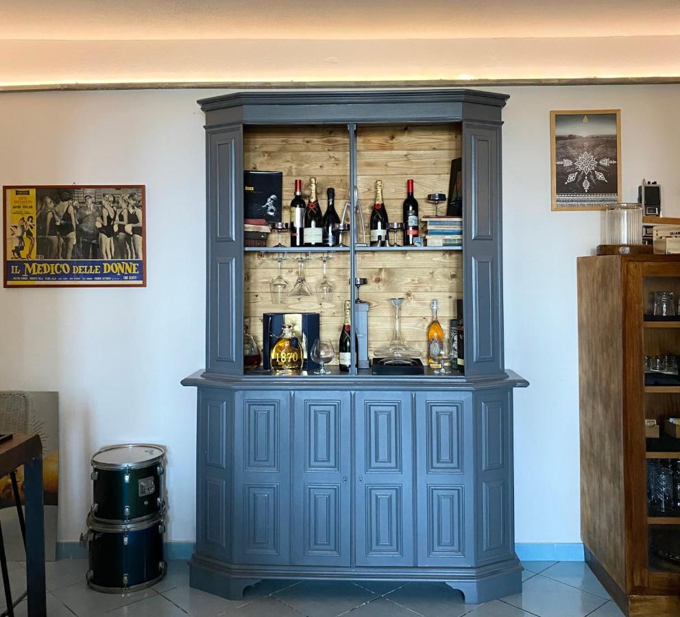 Black Market Hotel Ίσκια Εξωτερικό φωτογραφία