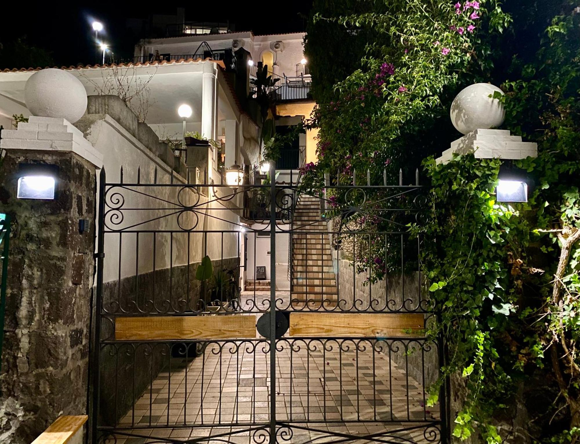 Black Market Hotel Ίσκια Εξωτερικό φωτογραφία